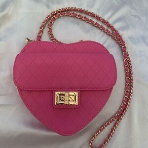 Heart shoulder bag